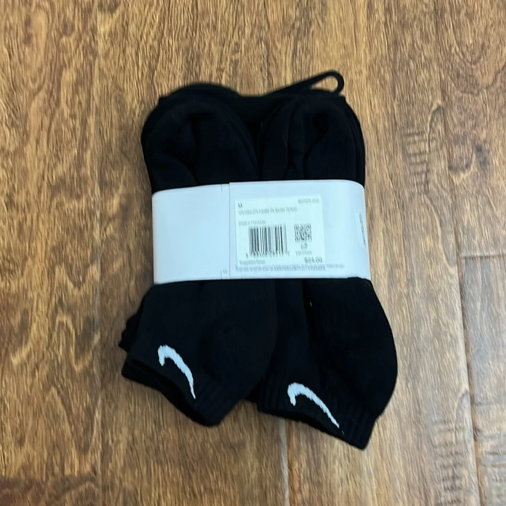 Nike Everyday Low Cotton Cushioned Socks 6 Pack - Picture 9 of 17